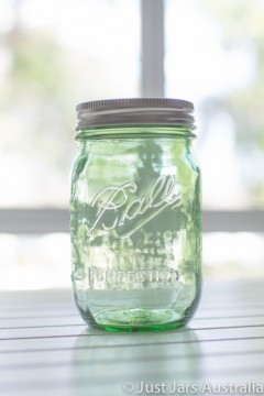 SALE ITEM - Last remaining stock to clear - 24 x green Heritage Ball Mason jars